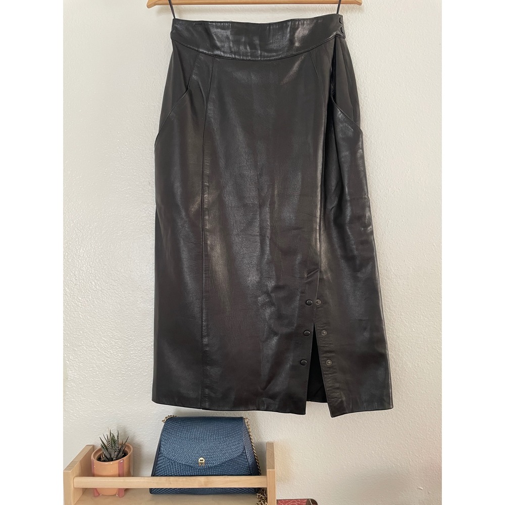 Vintage Black Leather Midi Skirt High Waisted Snap Front Slit Pockets Minimalist